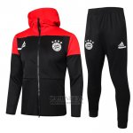 Chandal con Capucha del Bayern Munich Nino 2020-2021 Negro  Chandal con Capucha del Bayern Munich Nino 2020-2021 Negro